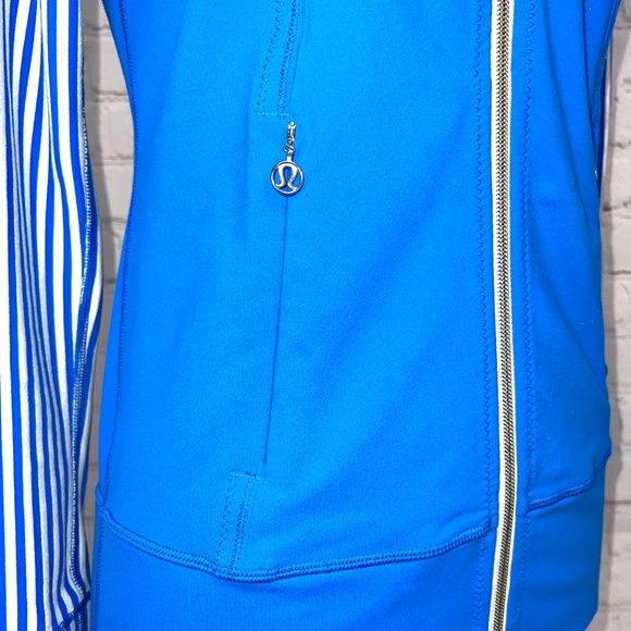 🚫SOLD! 💙Like New |•LULULEMON•| Beaming Blue Daily Yoga Full Zip Jacket💙 - Picture 5 of 16